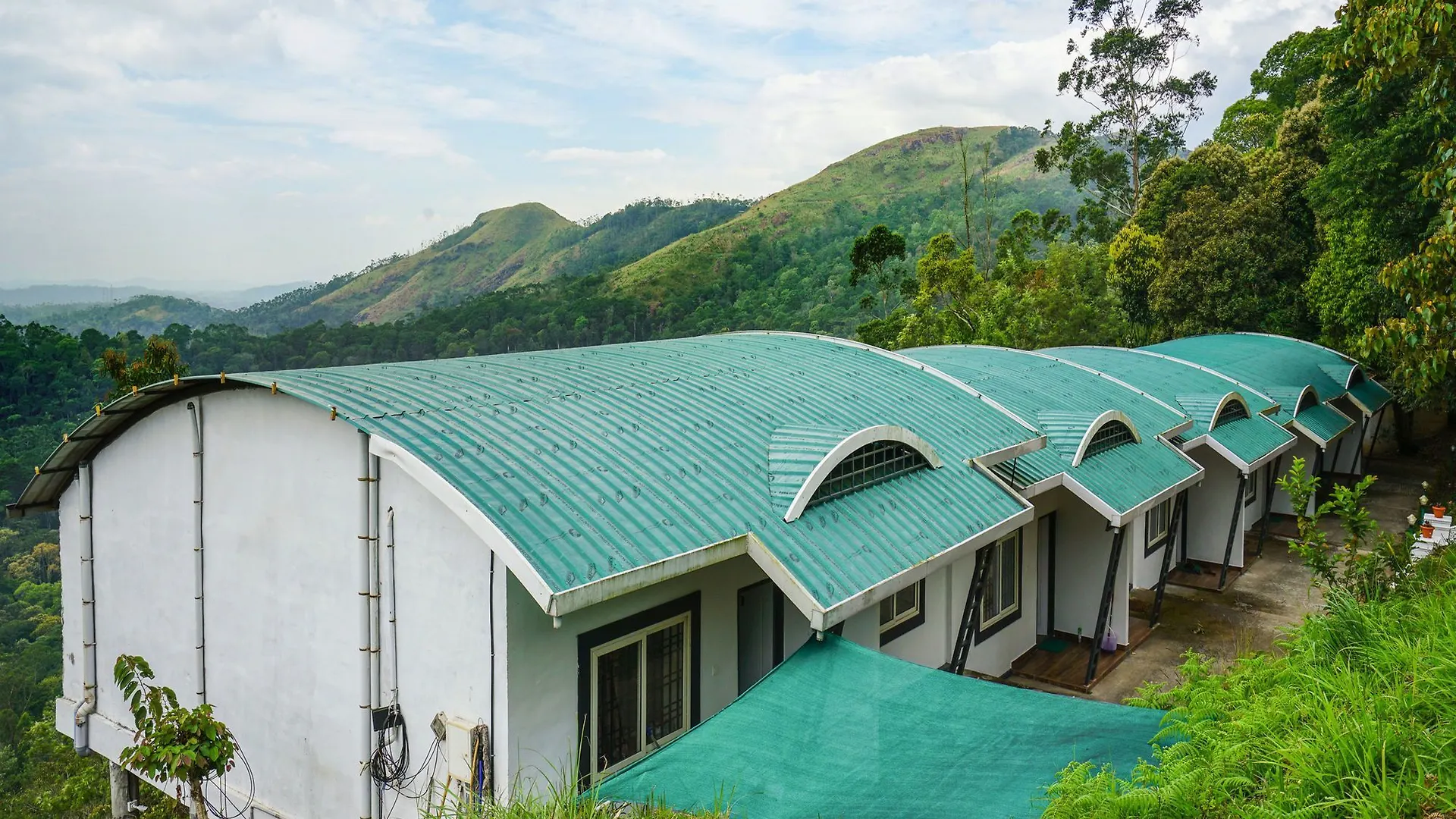 Hotel Oyo 10426 Le Placid Munnar