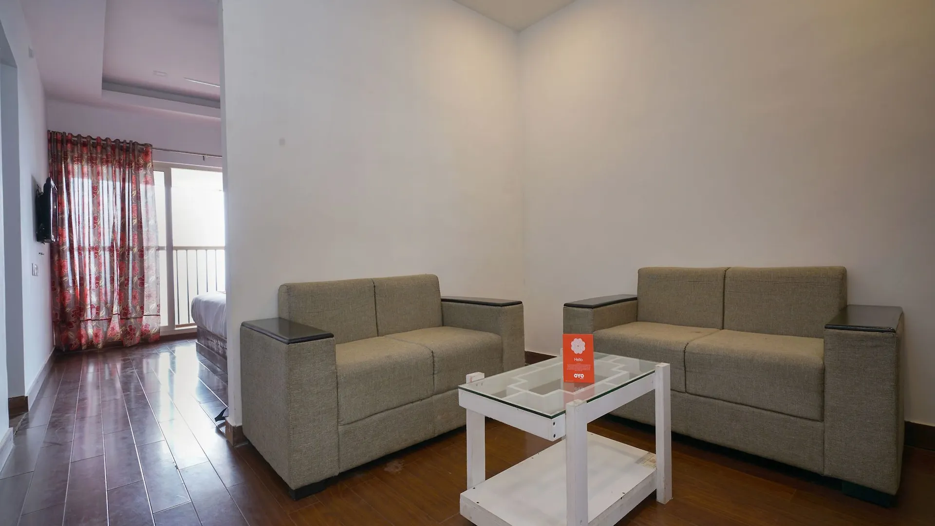 ** Hotel Oyo 10426 Le Placid Munnar India