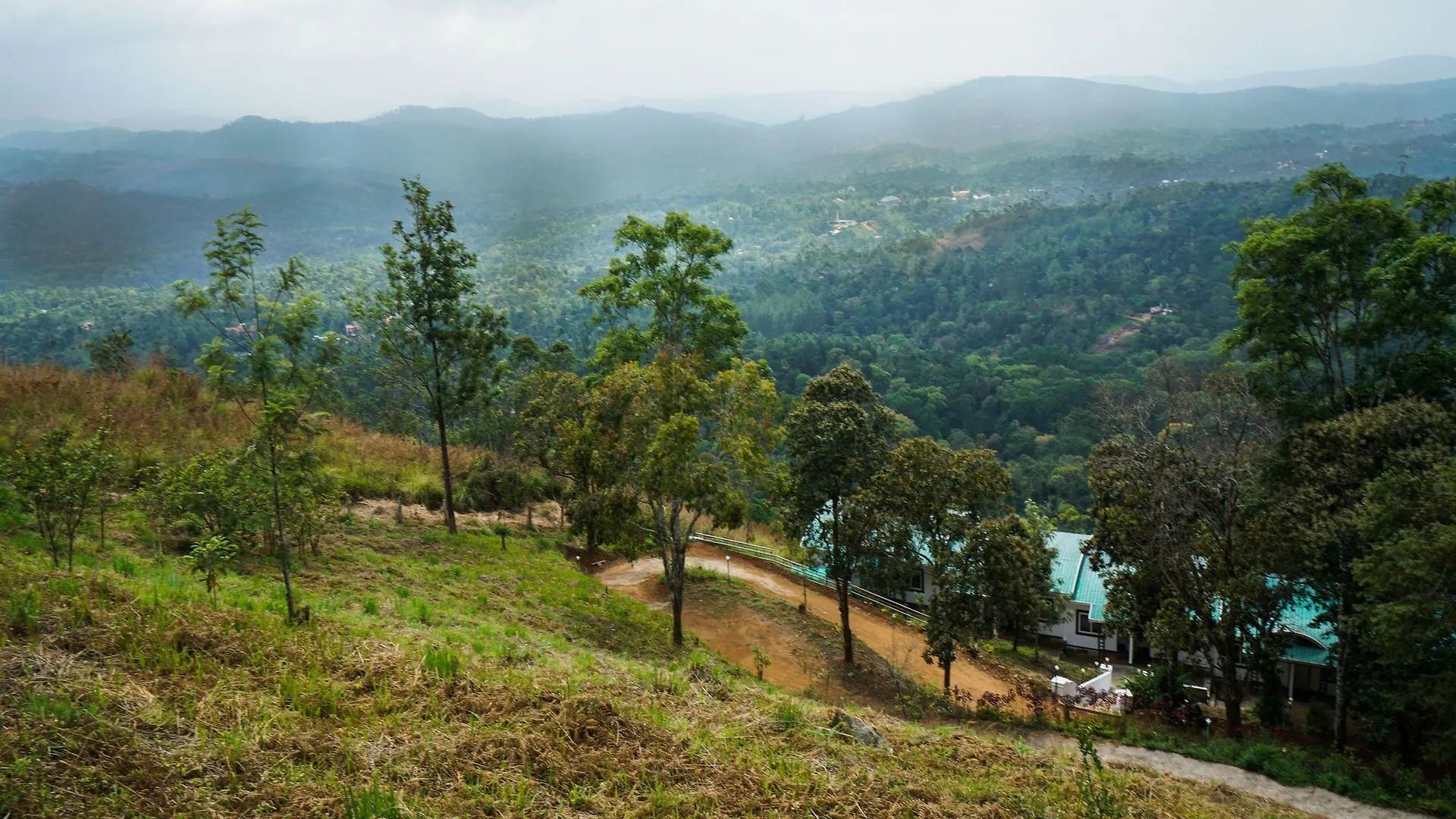 Hotel Oyo 10426 Le Placid Munnar