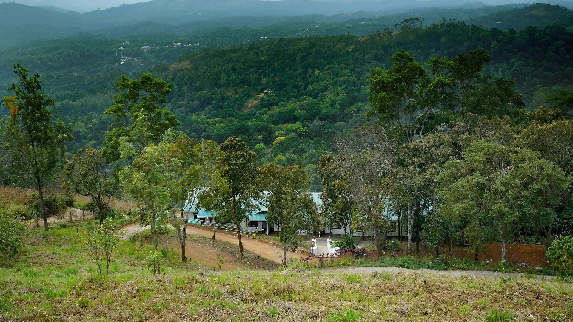** Hotel Oyo 10426 Le Placid Munnar India
